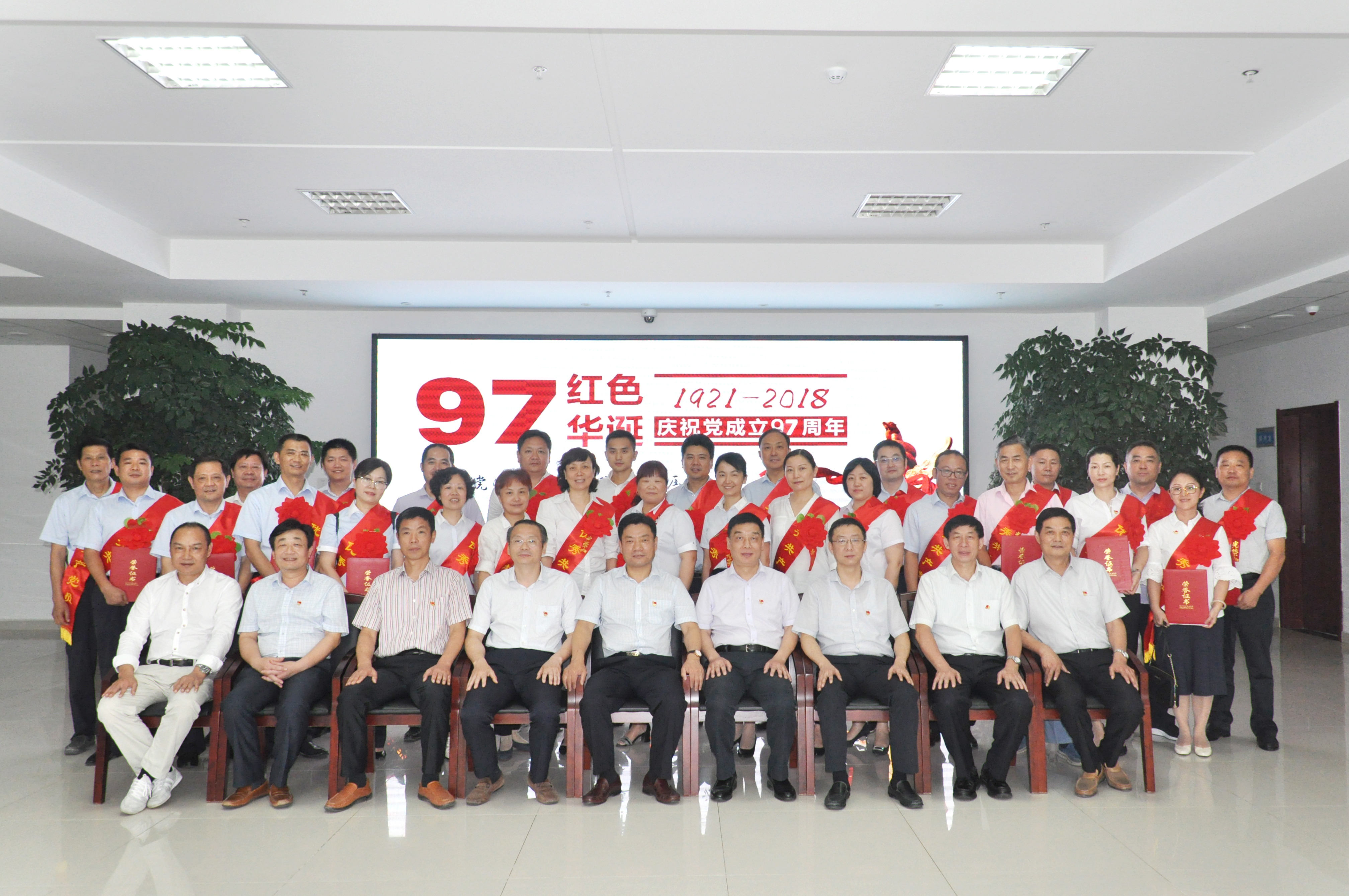 壹号娱乐 - NG大舞台,有梦你就来