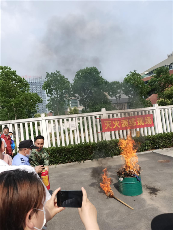 壹号娱乐 - NG大舞台,有梦你就来